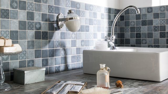découvrez notre sélection de carrelage pour salle de bain à paris 75009. bénéficiez de conseils d'experts et d'une large gamme de styles pour sublimer votre intérieur. qualité et pose professionnelle au cœur du 9e arrondissement.