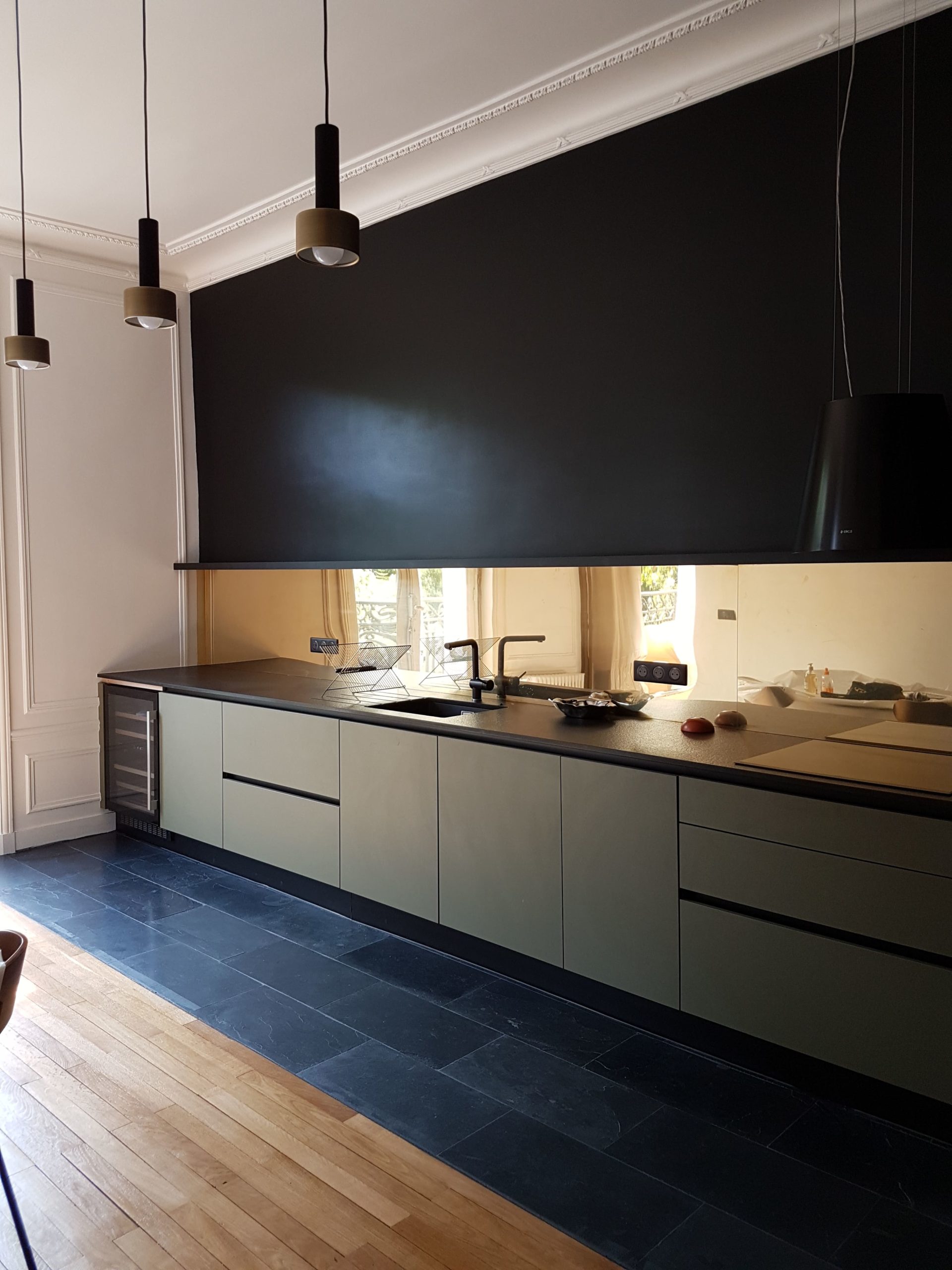 découvrez des idées de cuisine ouverte moderne à paris 9 : aménagements design, décoration tendance et conseils pour optimiser l'espace dans votre appartement parisien.