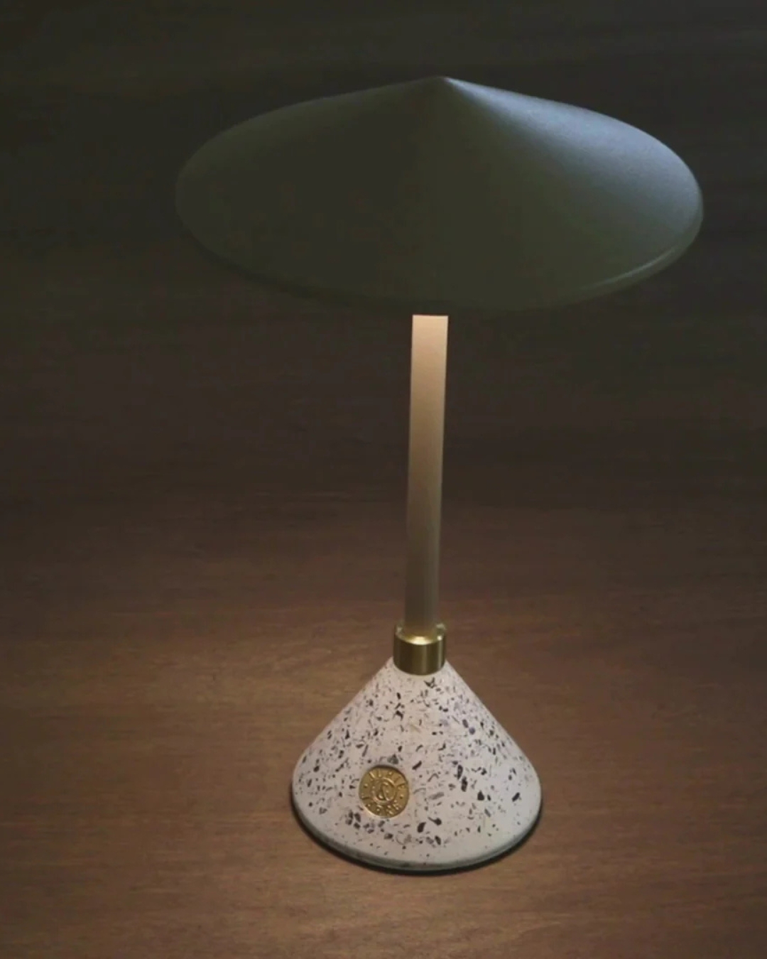 découvrez les meilleures solutions d'éclairage à paris 9 : installation, conseils et vente de luminaires modernes pour particuliers et professionnels. illuminez vos espaces avec style et efficacité !