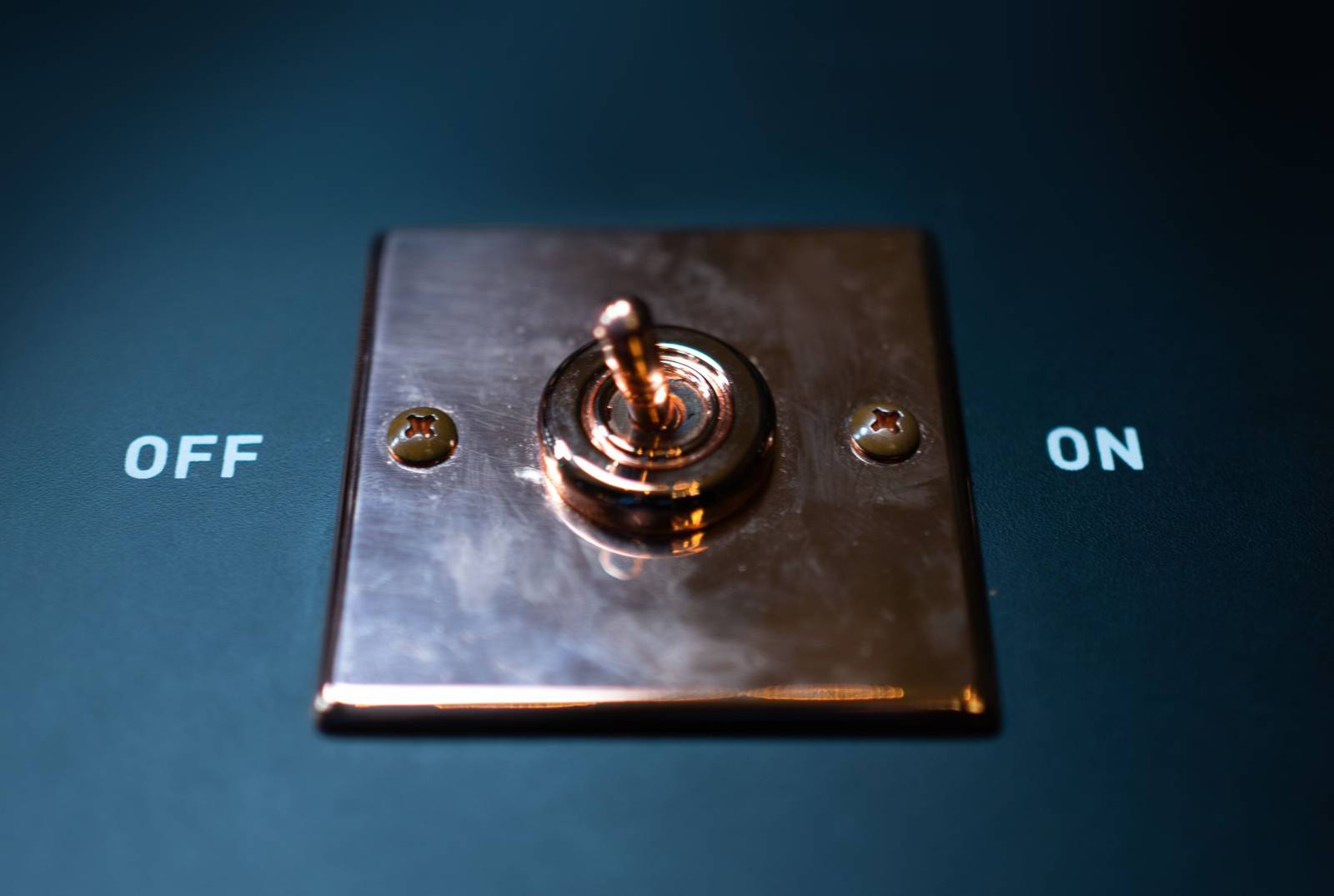 besoin d'une installation de prises électriques à paris 75009 ? profitez d'un électricien qualifié pour un service rapide, sécurisé et conforme aux normes. devis gratuit et intervention sur mesure.