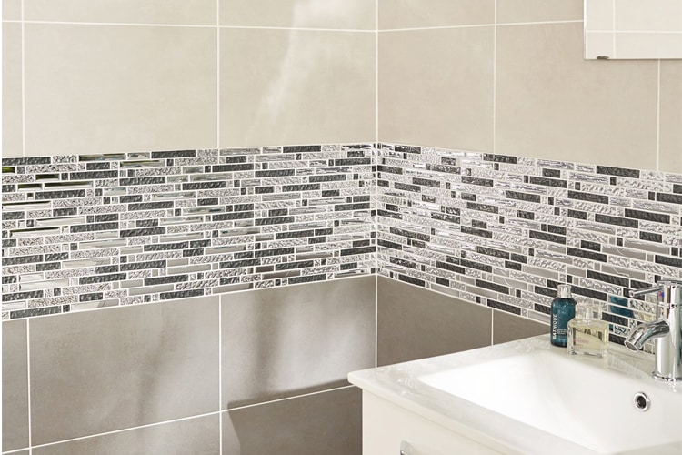 découvrez les tarifs pour la pose de carrelage dans votre salle de bain à paris. obtenez une estimation précise des prix au m2, des conseils et des astuces pour réussir votre projet de rénovation.