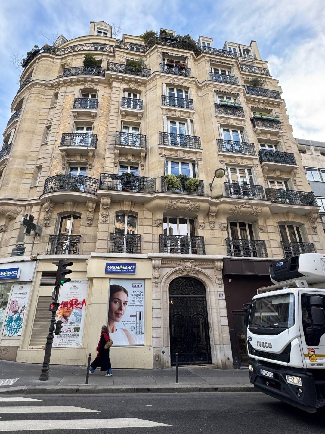 découvrez les prix de rénovation au m² à paris 75009 : informations, conseils et devis pour estimer le coût de vos travaux et rénover votre logement efficacement.