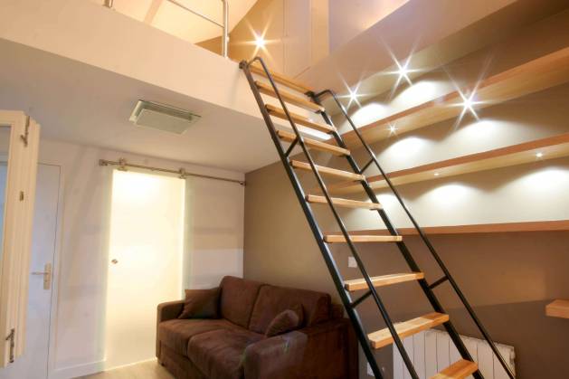 d&eacute;couvrez le prix de la r&eacute;novation d&rsquo;un studio de 25 m&sup2; &agrave; paris : co&ucirc;ts au m&sup2;, budget moyen, postes de travaux, et conseils pour obtenir des devis fiables.
