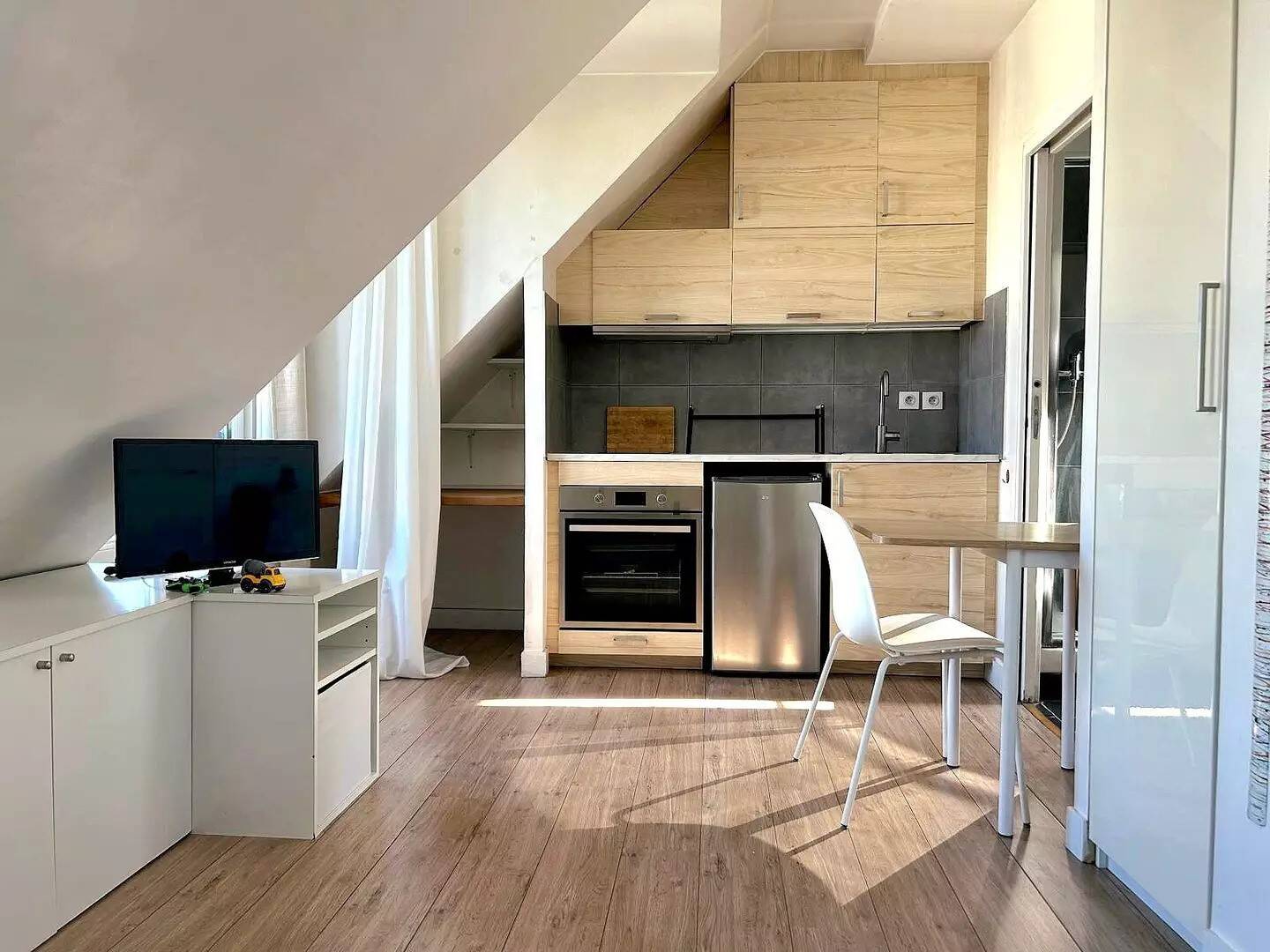 confiez la rénovation de votre appartement à paris 75009 à des experts : conseils, accompagnement personnalisé et travaux de qualité pour un espace modernisé et valorisé.