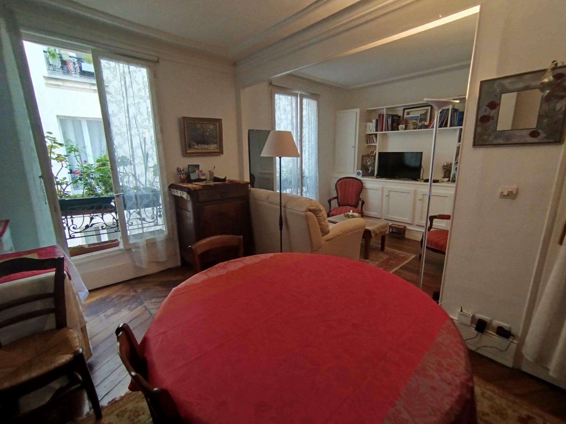 confiez la rénovation de votre appartement à paris 75009 à une équipe d’experts. devis personnalisé et conseils sur mesure pour un intérieur moderne et fonctionnel.