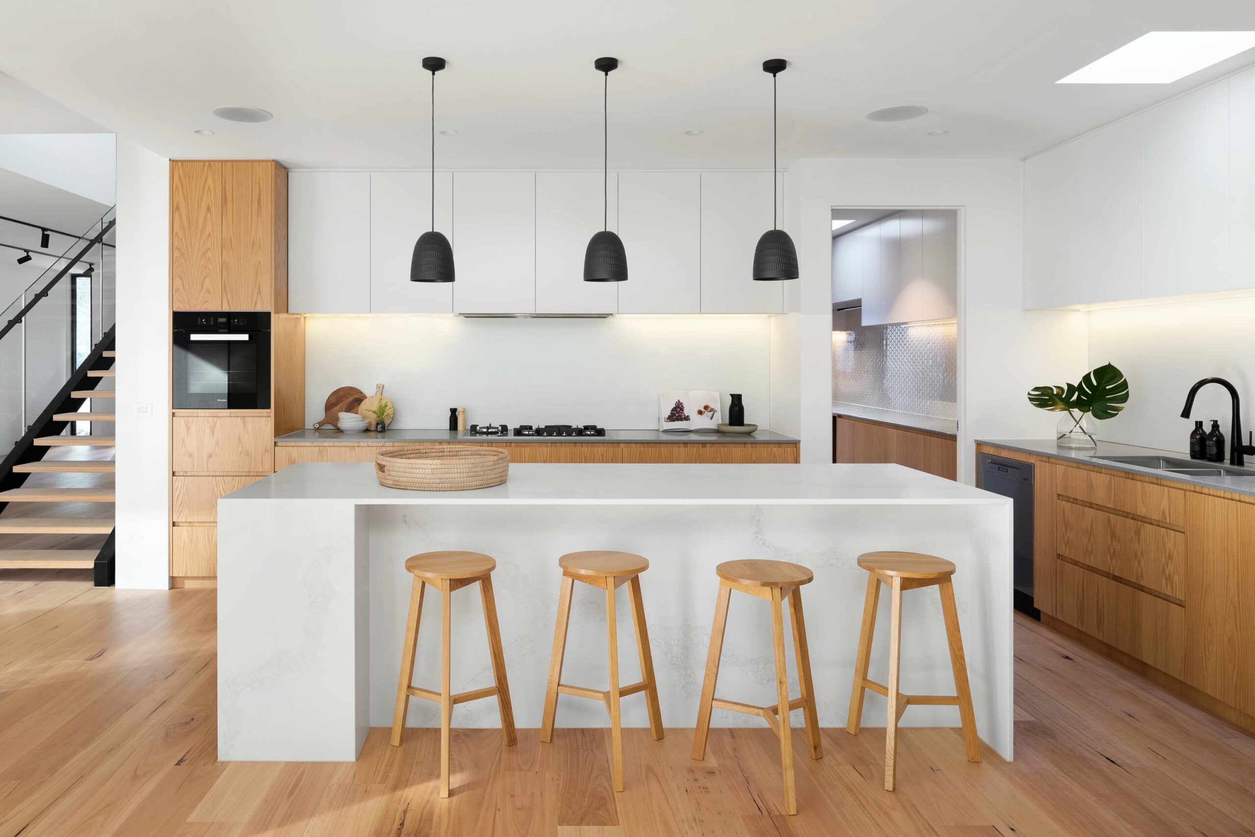 découvrez nos conseils et solutions pour réussir votre rénovation : astuces, guides pratiques, dernières tendances et idées pour transformer votre intérieur ou extérieur en toute sérénité.
