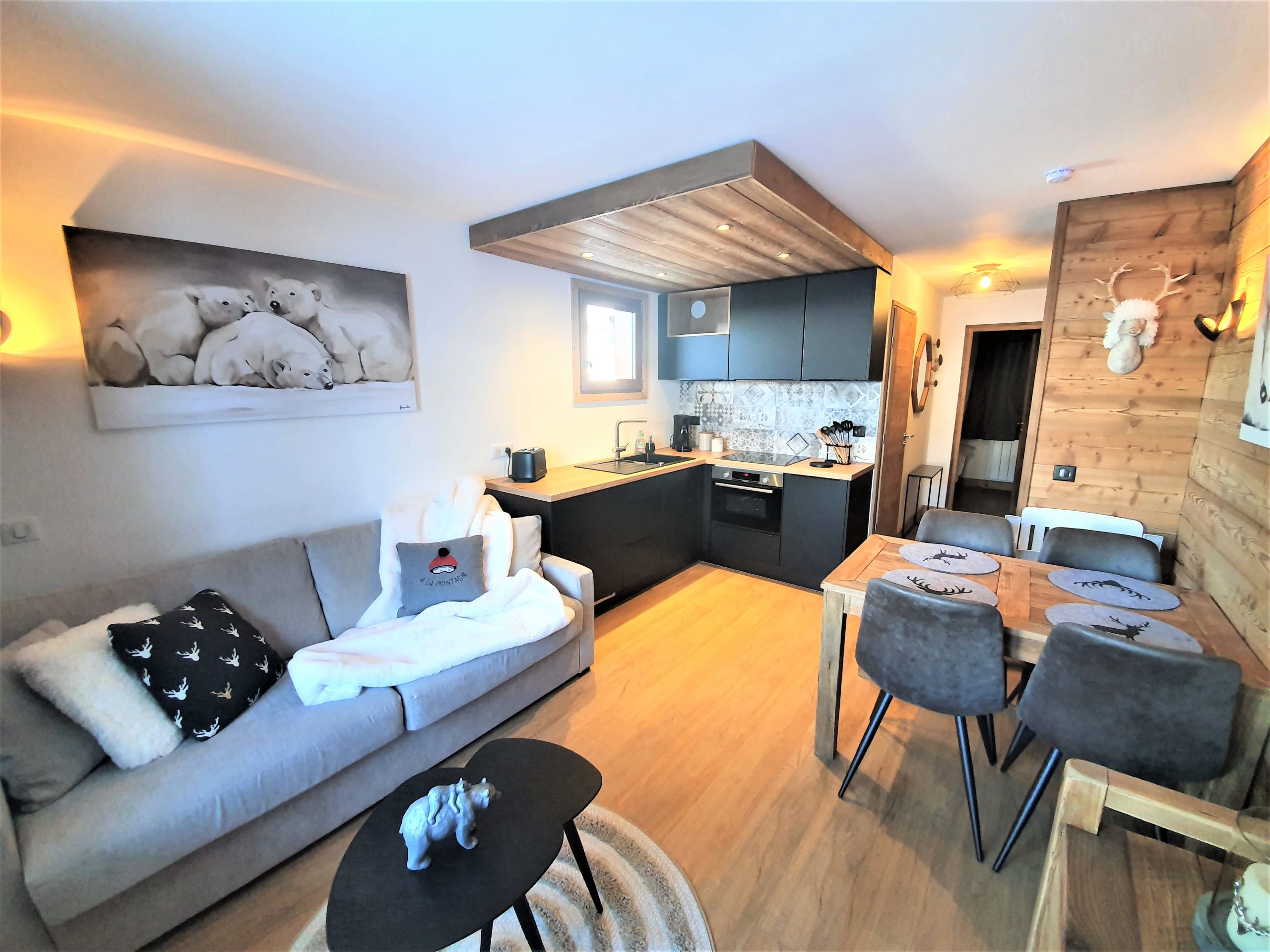 découvrez nos conseils et services pour la rénovation d'appartement : idées déco, démarches, budget, choix des matériaux et accompagnement professionnel pour transformer votre espace selon vos envies.