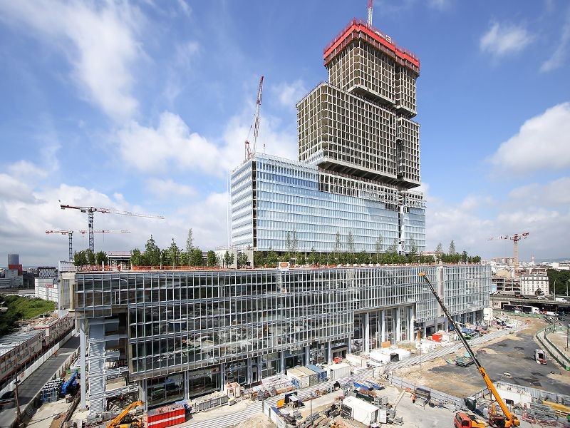 confiez votre projet de rénovation de bâtiment à paris à une équipe d’experts. solutions sur-mesure, respect des délais et de votre budget pour tous types de travaux. demandez votre devis gratuit !