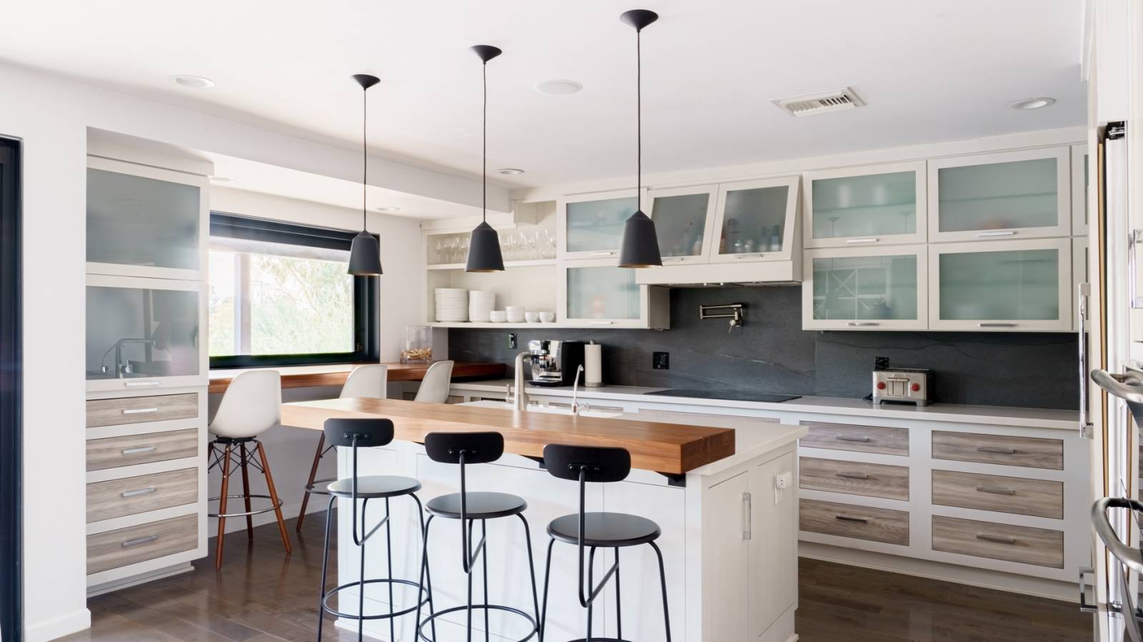 spécialiste en rénovation de cuisine sur mesure à paris 75009 : conseils personnalisés, matériaux de qualité et finitions soignées pour transformer votre espace selon vos envies.