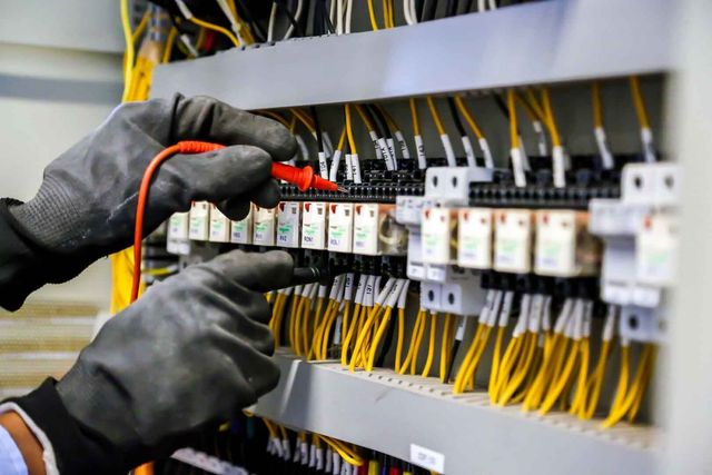 besoin de rénover l’électricité à paris 75009 ? profitez de services professionnels pour la mise aux normes, le dépannage ou l’installation électrique dans le 9e arrondissement. devis gratuit et intervention rapide !