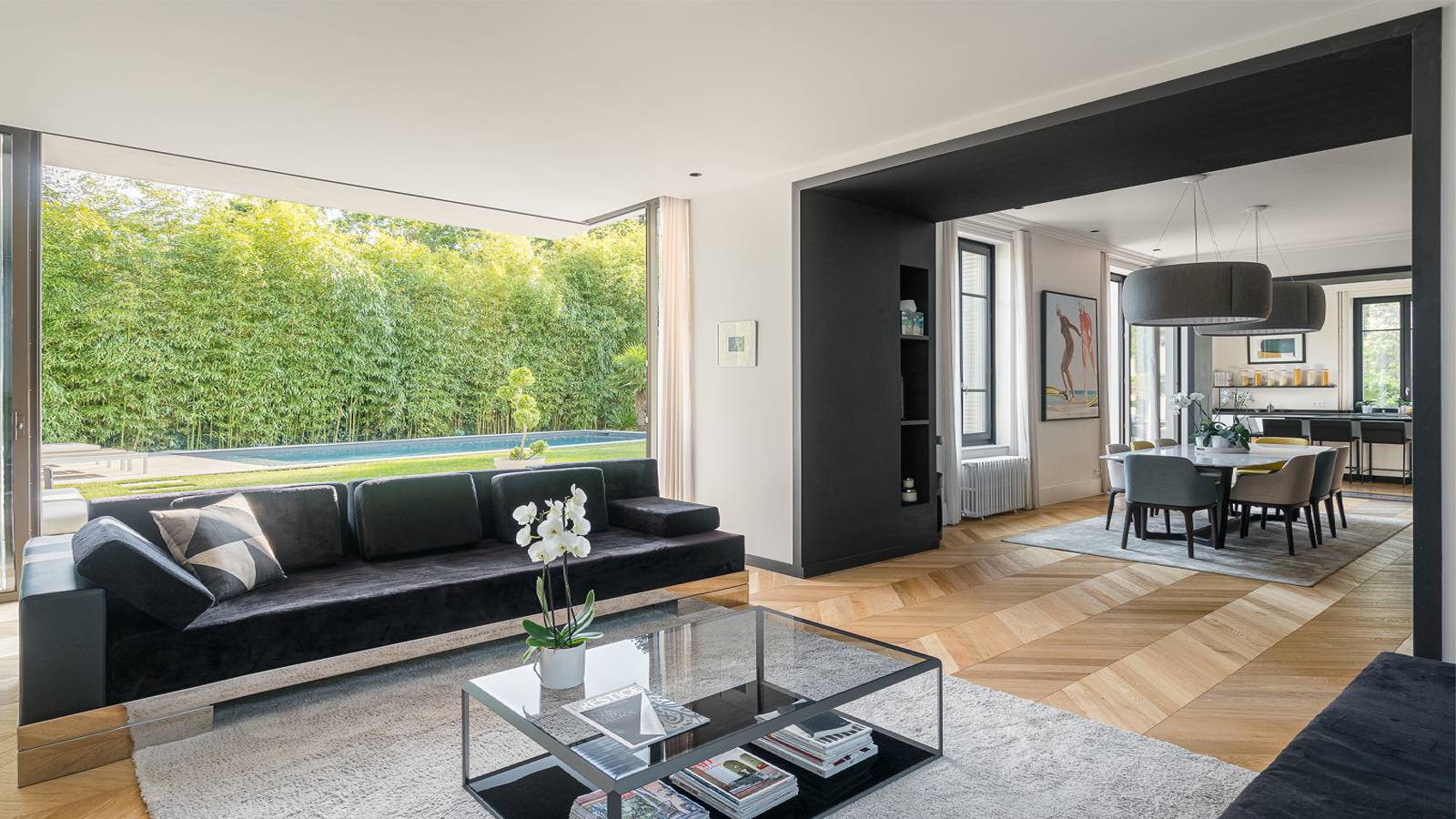 donnez une nouvelle vie à votre maison grâce à nos services de rénovation intérieure : aménagement moderne, travaux de peinture, sols, cuisine, salle de bain et conseils personnalisés pour sublimer votre intérieur.