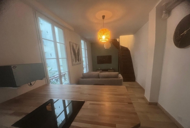 confiez votre rénovation intérieure à paris à des experts ! améliorez votre espace de vie avec des solutions sur-mesure, des matériaux de qualité et un accompagnement personnalisé. demandez votre devis gratuit !