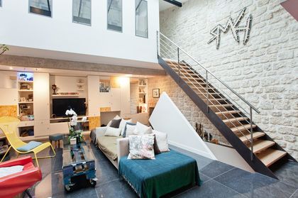 rénovation de loft à paris 9 : design sur-mesure, optimisation d’espace et finitions haut de gamme. accompagnement complet et devis gratuit.