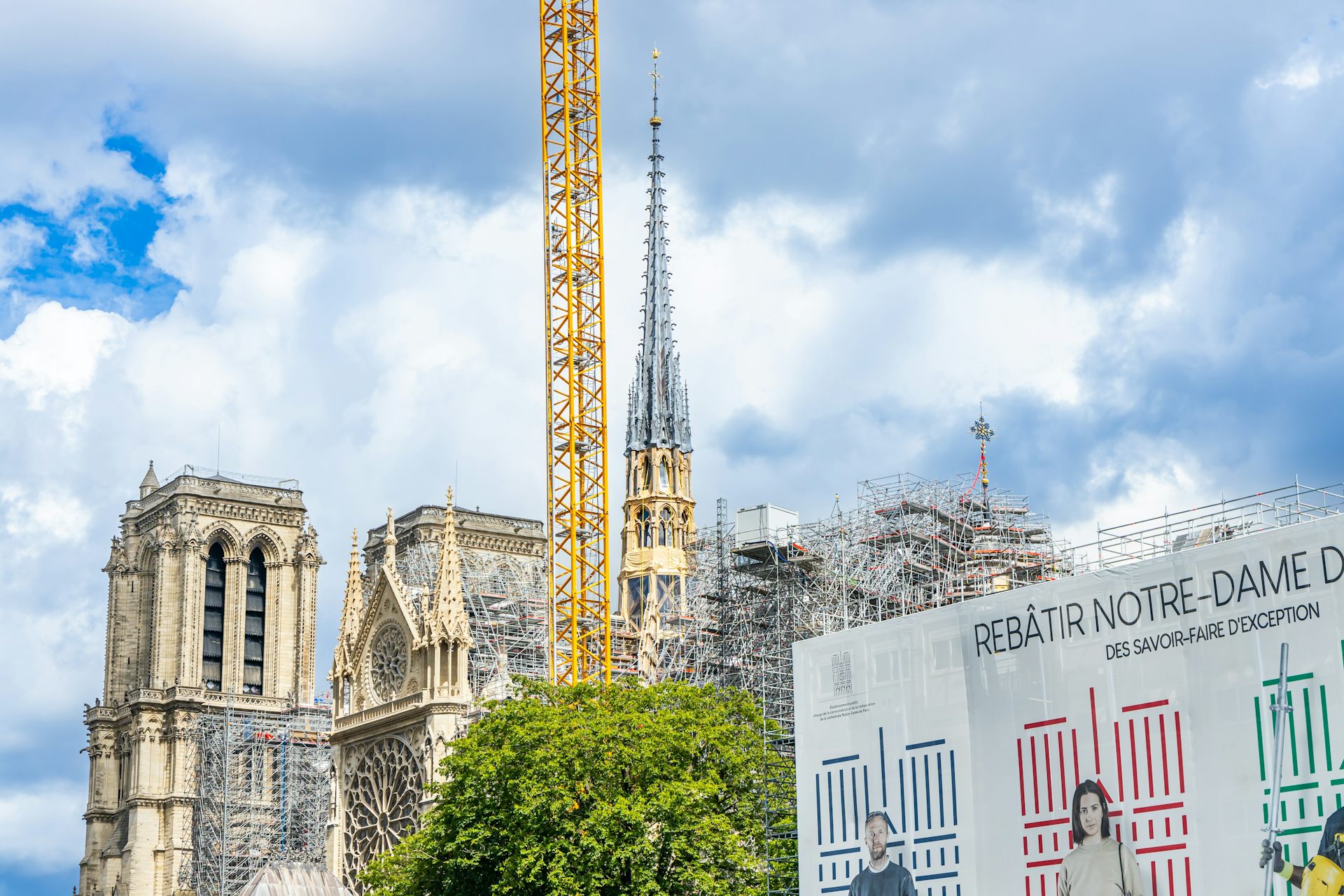 confiez votre r&eacute;novation &agrave; paris &agrave; une &eacute;quipe d&rsquo;experts qualifi&eacute;s. nous r&eacute;alisons tous vos projets de r&eacute;novation int&eacute;rieure ou ext&eacute;rieure, du conseil &agrave; la finition, pour un r&eacute;sultat sur-mesure et durable.