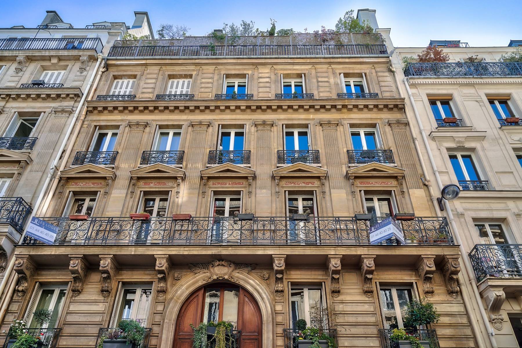 confiez votre projet de rénovation à paris 75009 à des experts qualifiés. transformez votre appartement ou local professionnel avec des prestations sur-mesure et un accompagnement personnalisé.