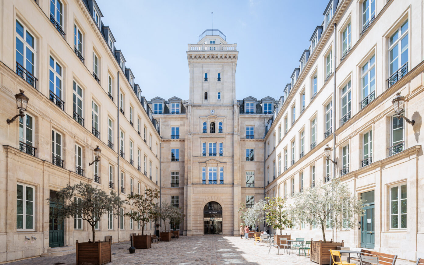 confiez votre projet de rénovation à des experts du 75009 à paris. travaux d’appartements, maisons ou locaux professionnels : devis gratuit, accompagnement personnalisé et réalisations de qualité.
