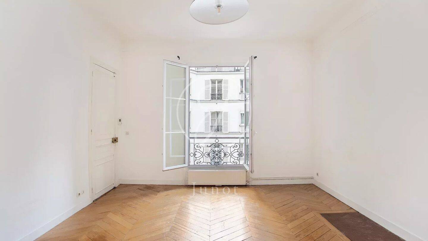 découvrez nos services de rénovation pas cher à paris 75009. obtenez un devis rapide et profitez de travaux de qualité à petit prix pour votre appartement ou votre maison.