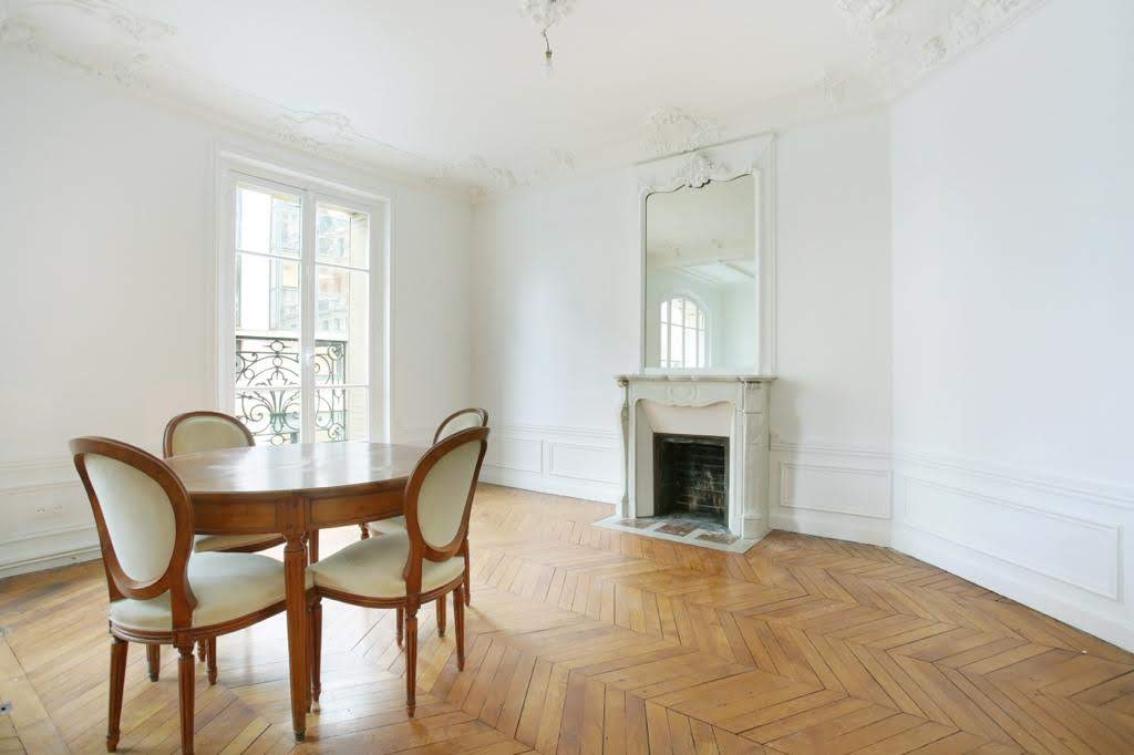 confiez vos travaux à une équipe de rénovation qualifiée à paris 9. expertise, professionnalisme et finitions soignées pour transformer votre intérieur en toute sérénité.