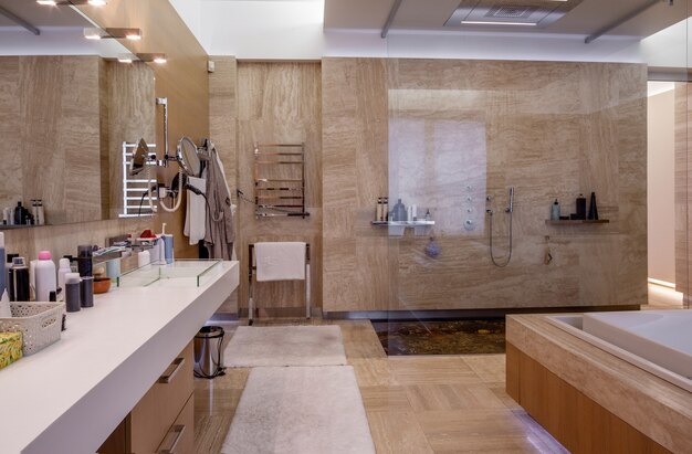 découvrez une salle de bain moderne d’inspiration italienne dans le 75009 : design élégant, matériaux haut de gamme et ambiance contemporaine pour sublimer votre espace de vie.