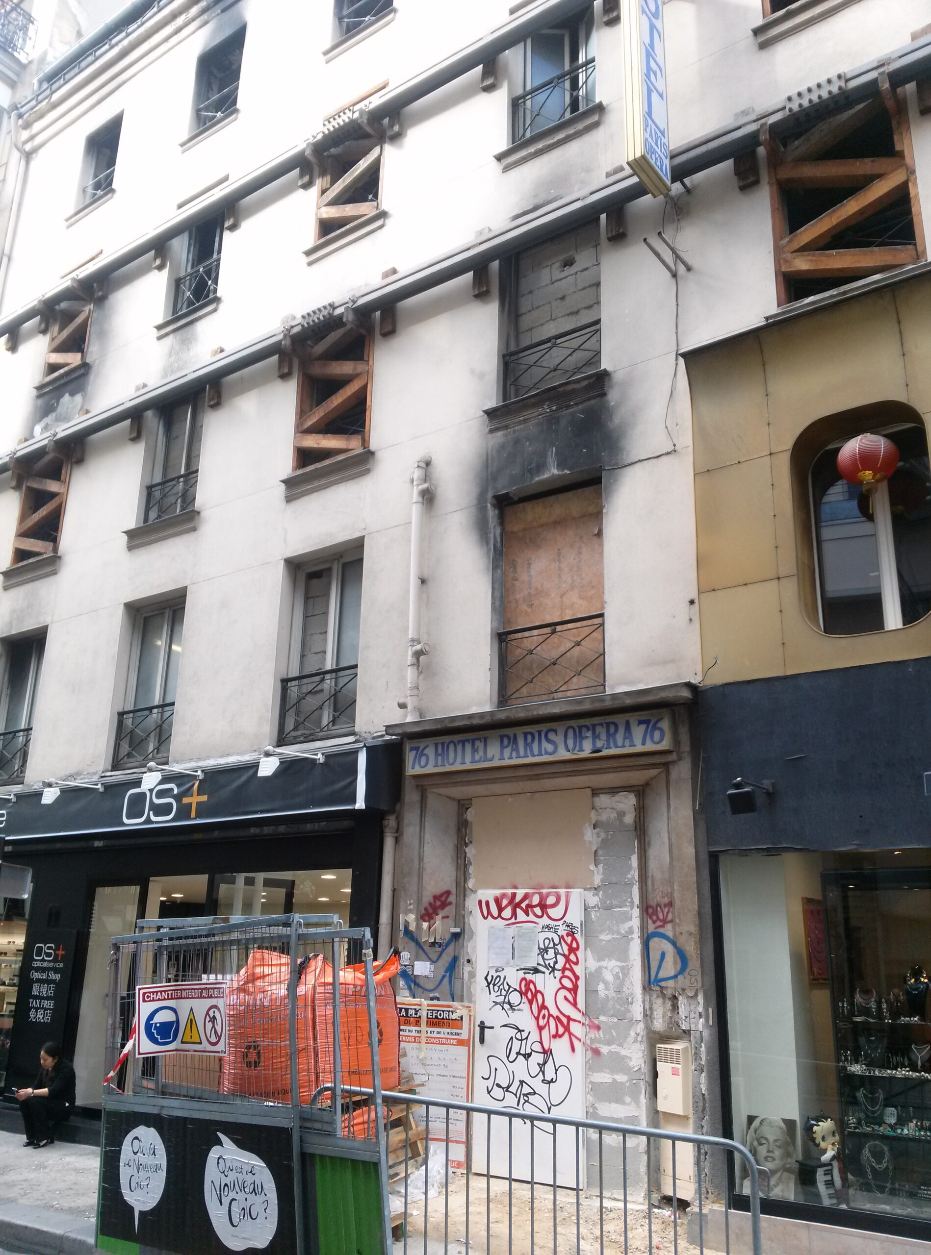 découvrez nos services de chantier propre à paris 75009 : gestion des déchets, nettoyage régulier et respect des normes environnementales pour des travaux maîtrisés et soignés.