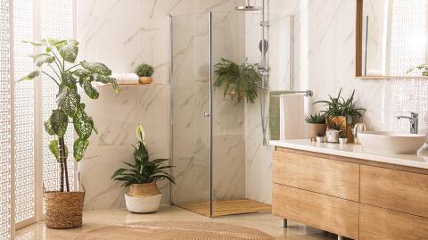 découvrez les coûts cachés à prévoir lors de la rénovation ou de la création d'une salle de bain à paris. évitez les mauvaises surprises avec nos conseils pratiques et astuces pour anticiper votre budget.