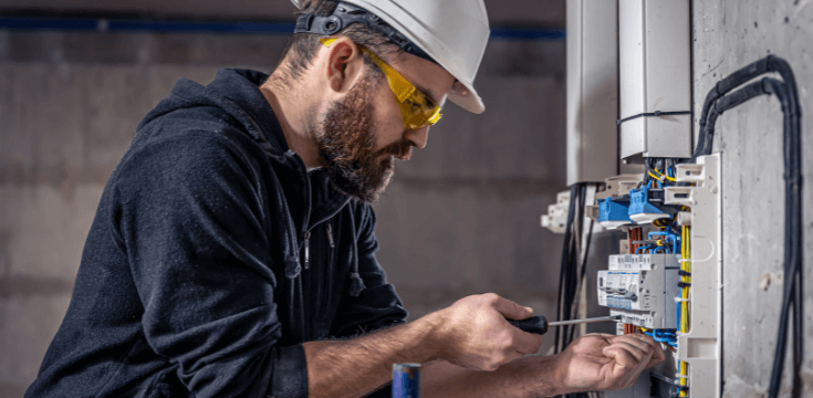 découvrez les tarifs des électriciens à paris 9e : prix moyens, prestations proposées et conseils pour choisir un professionnel qualifié et transparent pour vos travaux électriques.