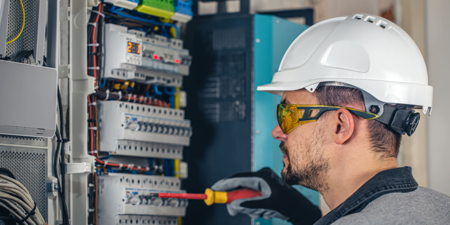 besoin d'un électricien à paris 9e disponible rapidement en 2025 ? profitez d'un service fiable, interventions rapides et devis gratuits pour tous travaux d'électricité dans le 9ème arrondissement.