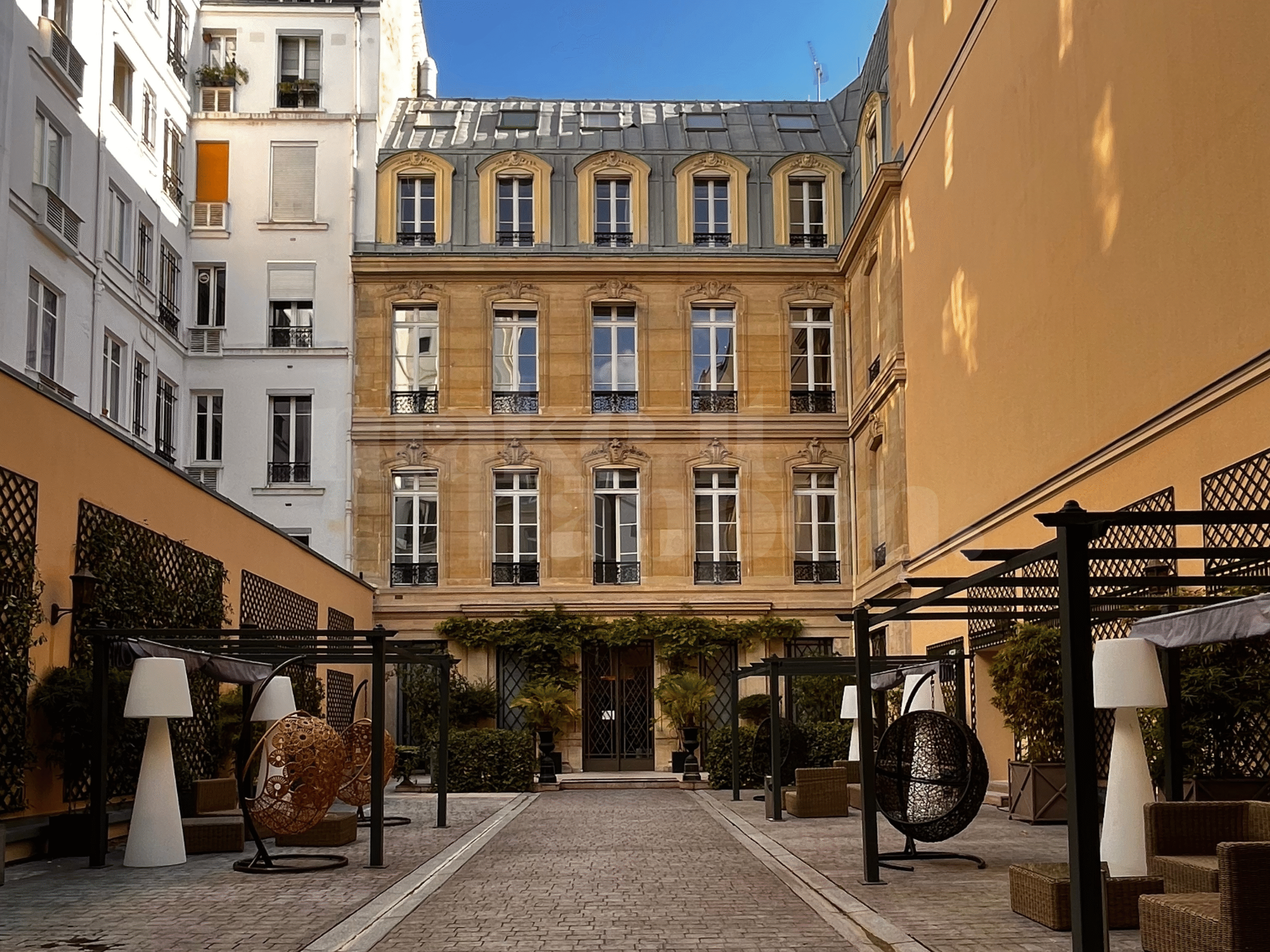 découvrez comment profiter pleinement de la lumière naturelle à paris 75009. conseils et astuces pour illuminer votre intérieur dans le 9ème arrondissement.
