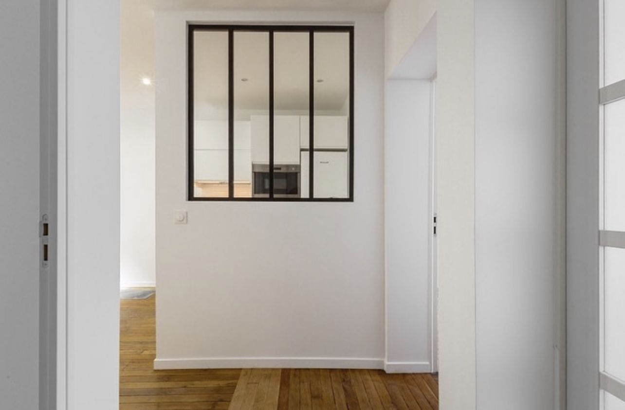 d&eacute;couvrez notre service de r&eacute;novation de 2 pi&egrave;ces &agrave; paris 75009 : transformation, optimisation de l'espace et finitions soign&eacute;es pour un appartement modernis&eacute; et confortable, adapt&eacute; &agrave; vos besoins et &agrave; votre style.