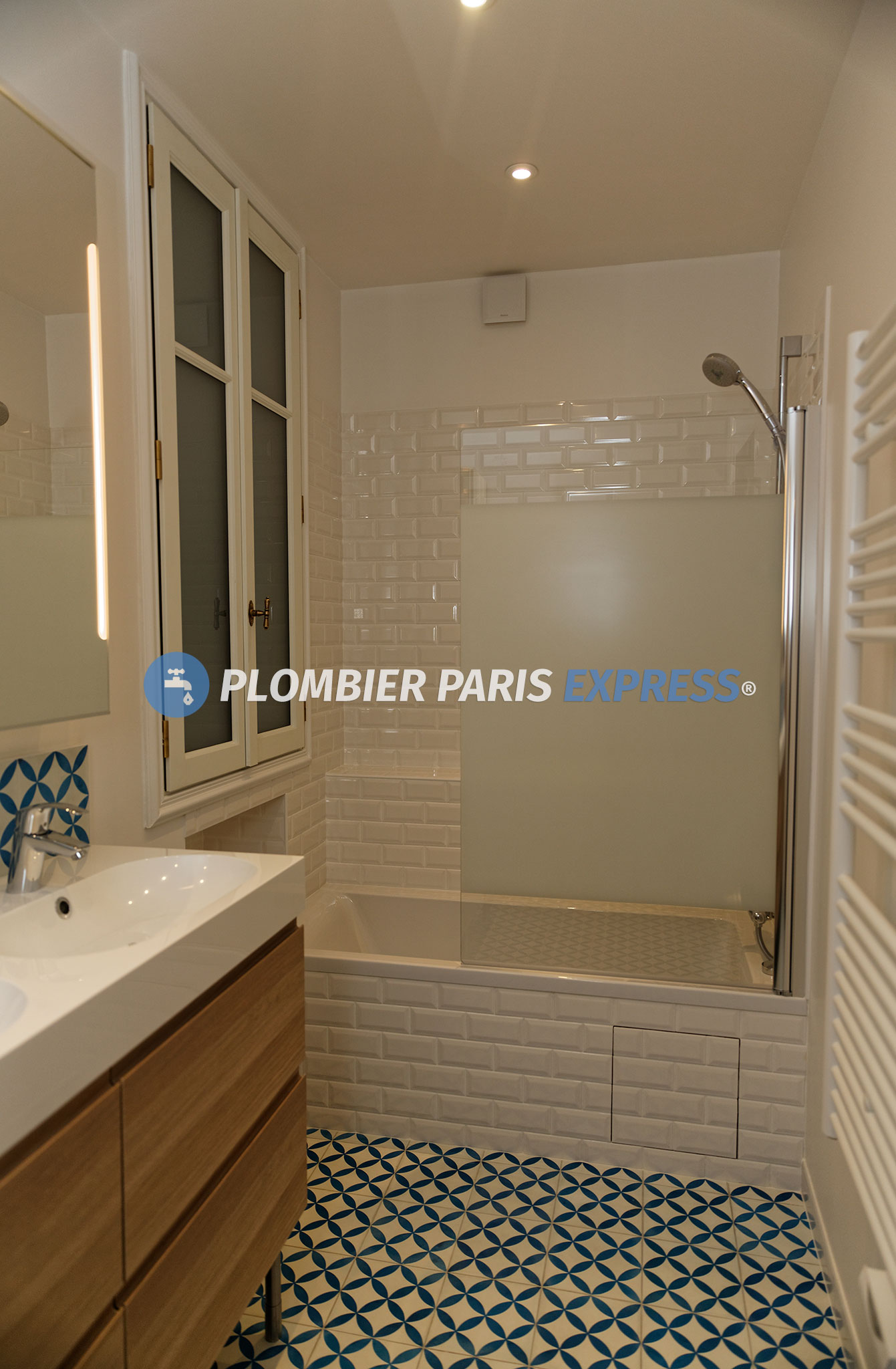 confiez la rénovation de votre salle de bain à paris 75009 à des experts. solutions sur mesure, matériaux de qualité et accompagnement personnalisé pour moderniser et valoriser votre espace.