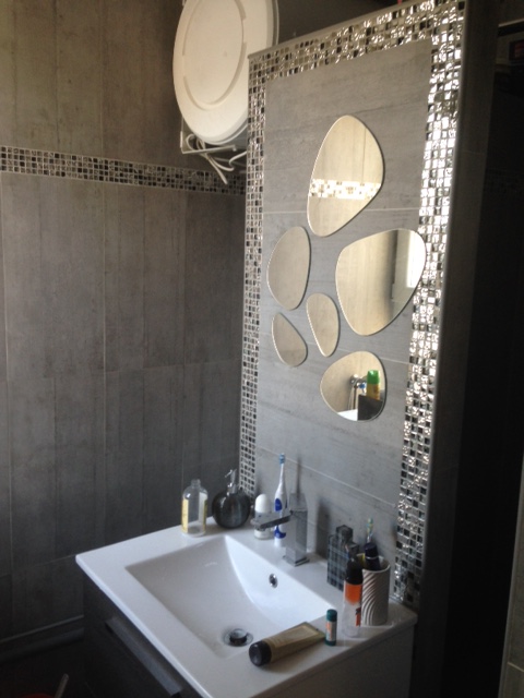 confiez la rénovation de votre salle de bain de studio à paris à des experts. solutions sur-mesure, conseils déco et optimisation d’espace pour un résultat moderne et fonctionnel.