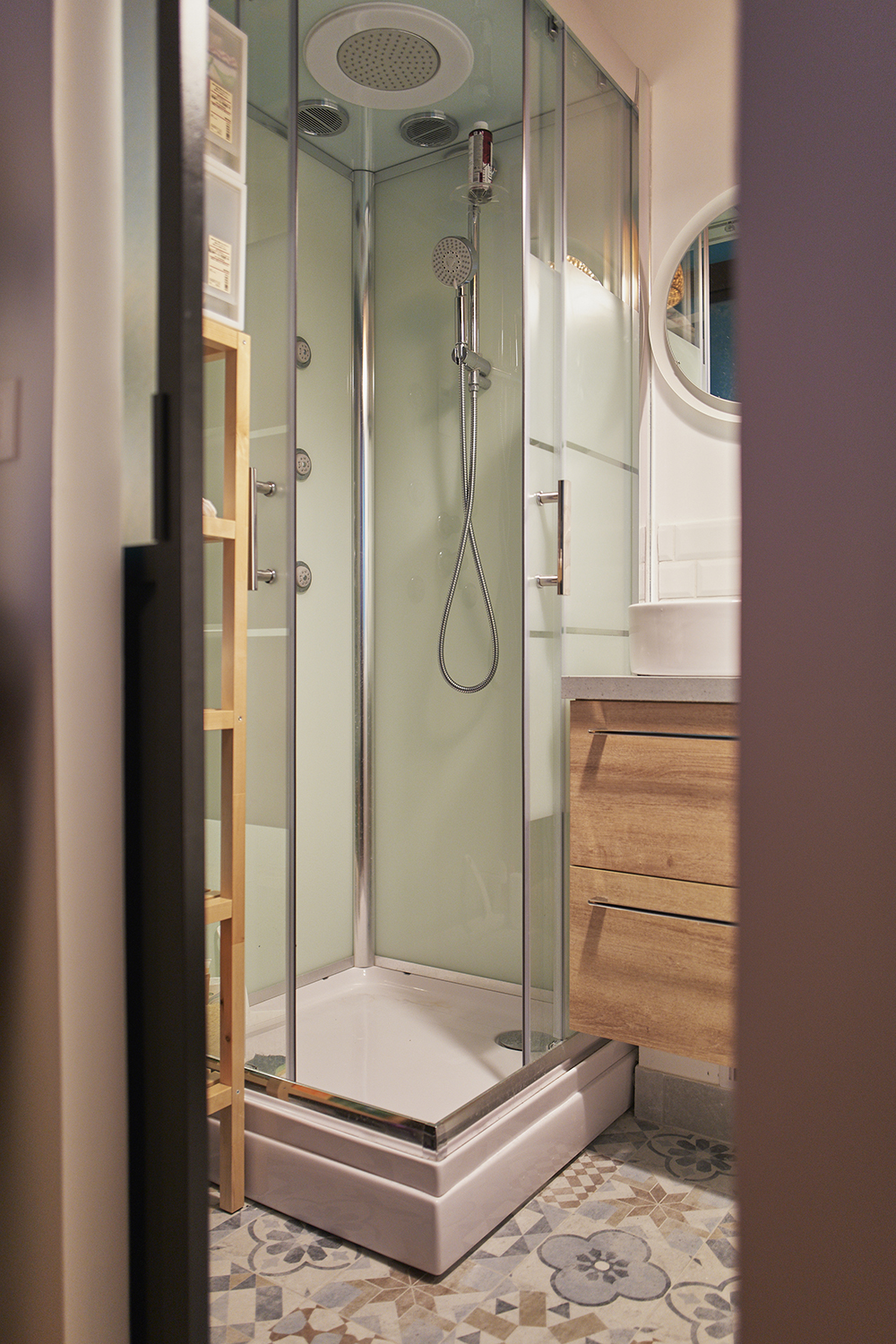 confiez vos travaux de salle de bain &agrave; des professionnels &agrave; paris 75009. r&eacute;novation, am&eacute;nagement et conseils sur-mesure pour une salle de bain moderne et fonctionnelle.